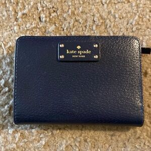 Kate Spade Wallet. EUC.
